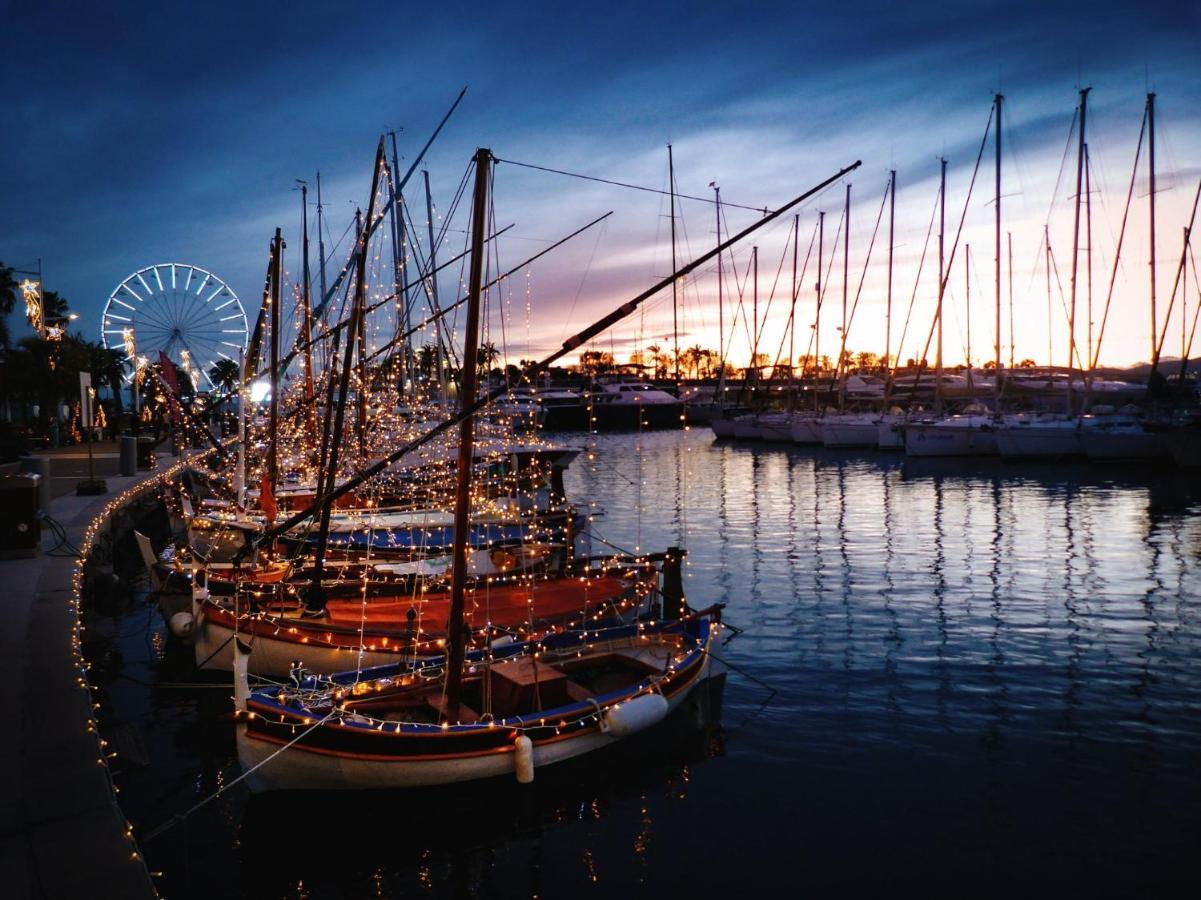"Ausoleil" 2 Pieces Cosy Ensoleille, Tout A Pied, 50 M Du Vieux Port Saint-Raphaël Exterior foto